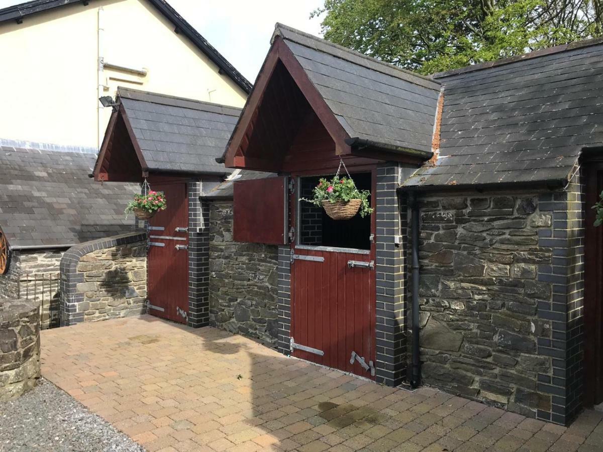 Llangwyryfon Country Breaks Bed & Breakfast Aberystwyth Exterior foto